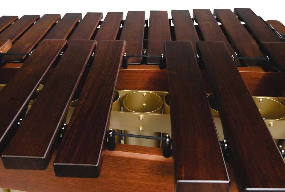 YM46A - 4 1/3 Octaves