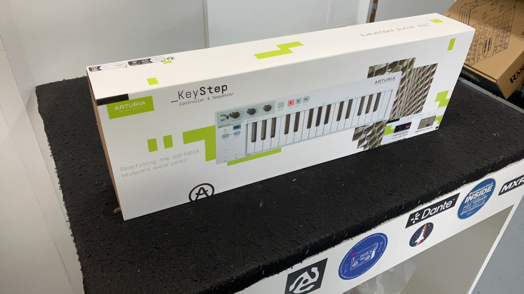 Keystep White - Stock B
