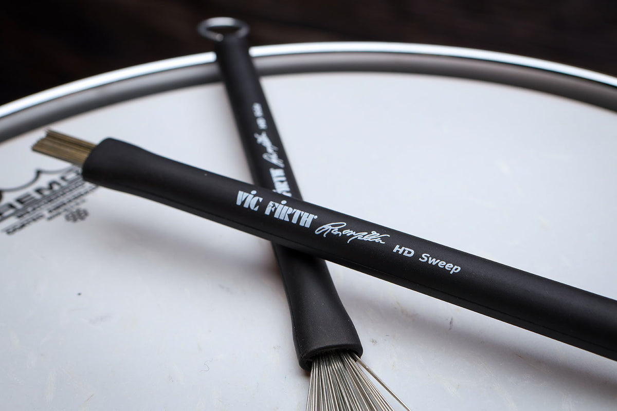 RMWB Balais Acier Russ Miller Signature