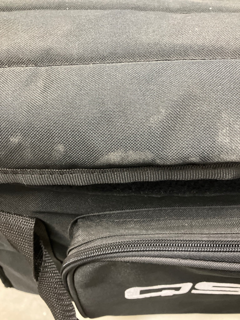 LA108-TOTE - Stock B